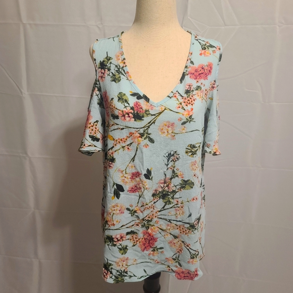 Nordstrom Bobeau Floral flowy sleeve top Size Small